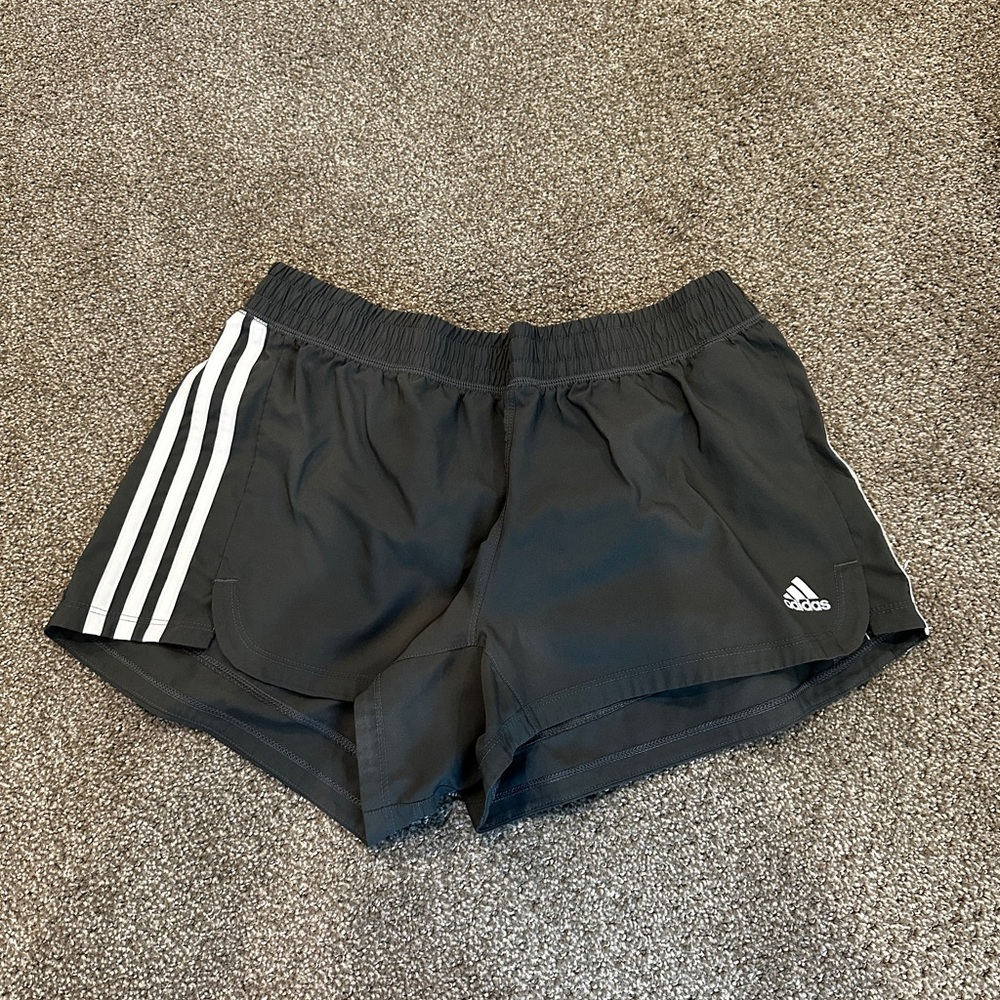 Athletic shorts